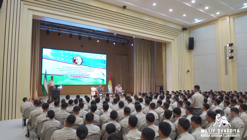 Commander of the National Guard, Colonel General B. Tashmatov, met with graduating cadets of the Public Security University.