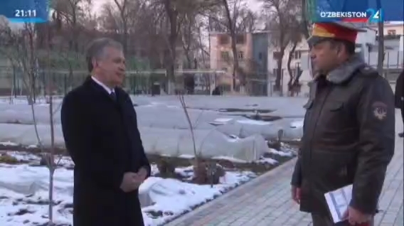 Prezident Shavkat Mirziyoyev Uchtepa tumani Nayman mahallasidagi oilaviy bolalar uyi bilan tanishdi